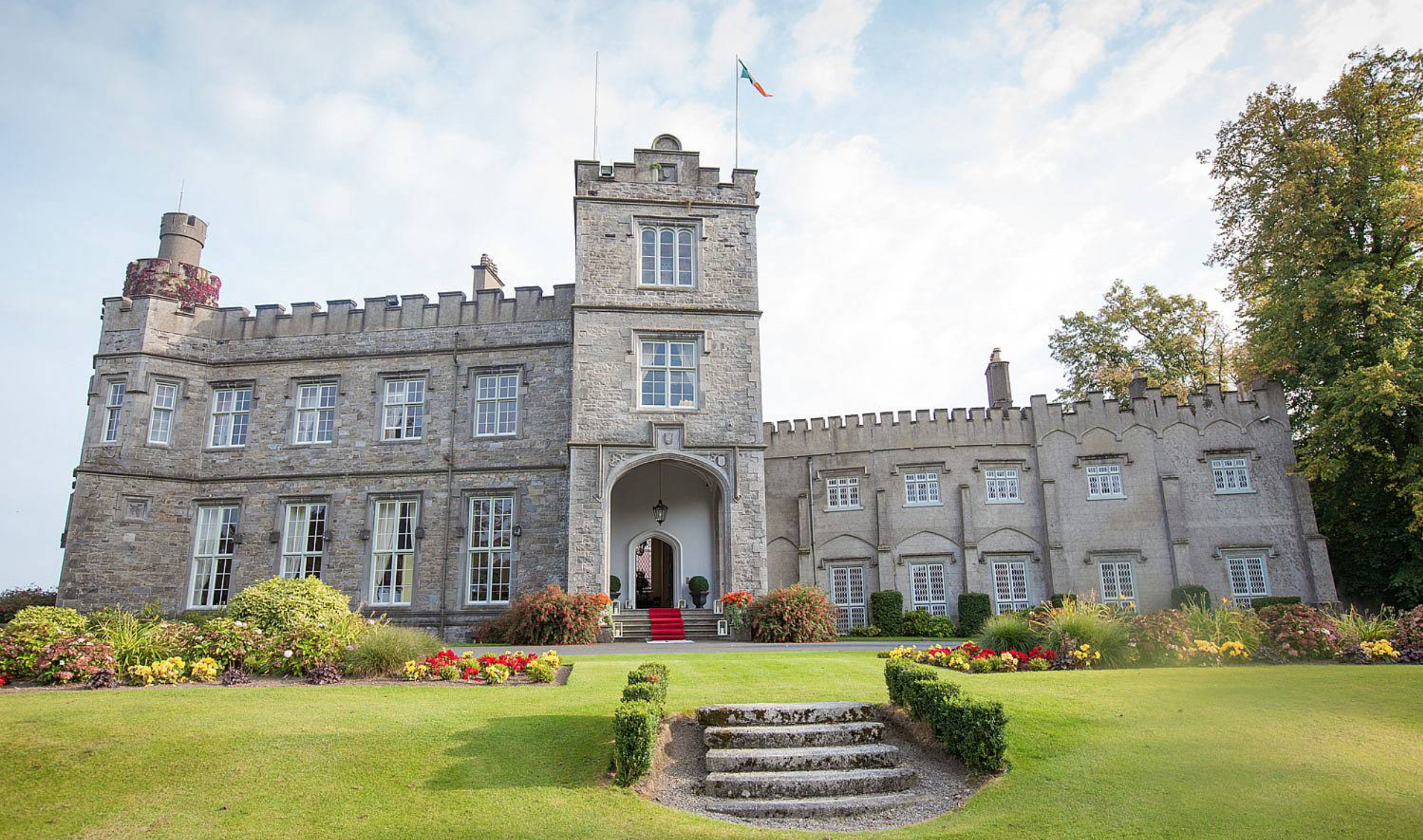 Մենք շունգիտ մատակարարեցինք Լաթրելսթաուն ամրոցին