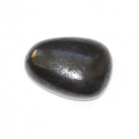  Tumbled Shungite with a magnet, fig. - Shungite.com 