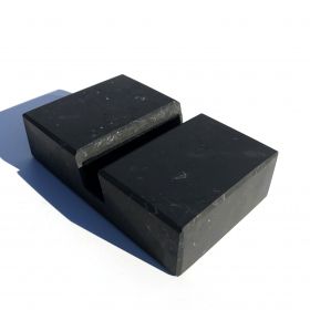  Unpolished shungite cell phone holder, fig. - Shungite.com 